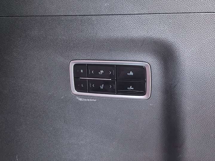 Фото 28 - Buick GL8 Century