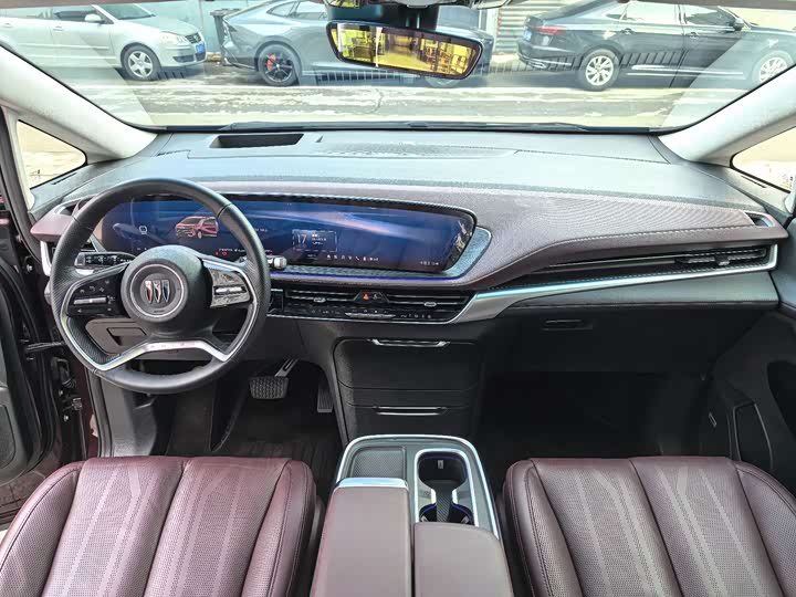 Фото 7 - Buick GL8 Century