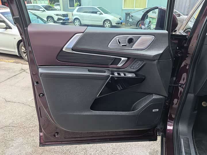 Фото 9 - Buick GL8 Century