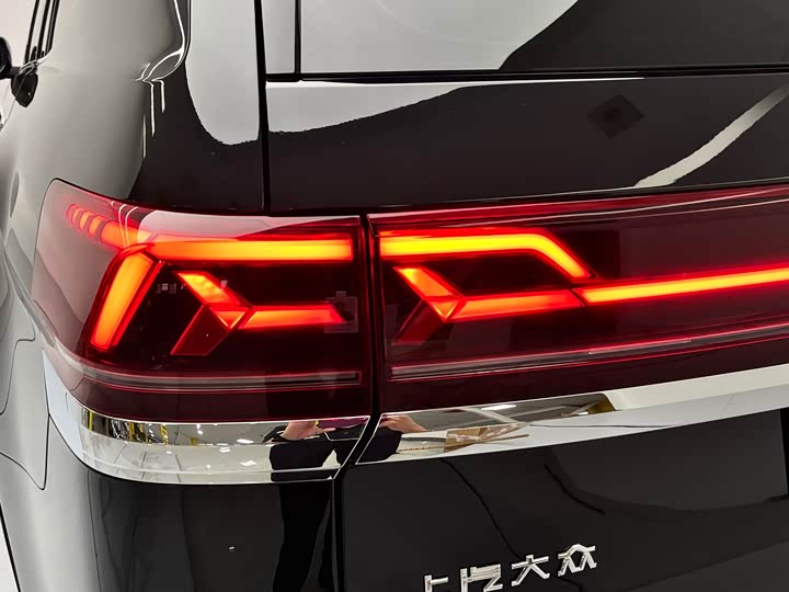 Фото 8 - Volkswagen Teramont Pro