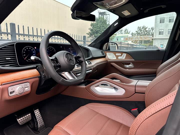 Фото 14 - Mercedes-Benz GLS-Class