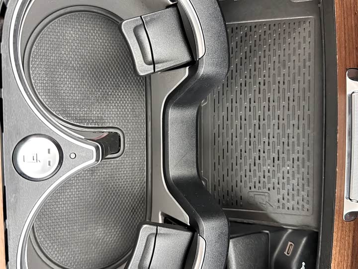 Фото 34 - Mercedes-Benz GLS-Class