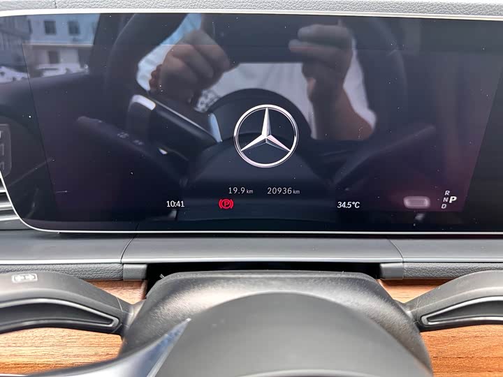 Фото 37 - Mercedes-Benz GLS-Class