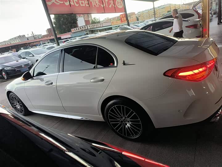 Фото 5 - Mercedes-Benz C-Class