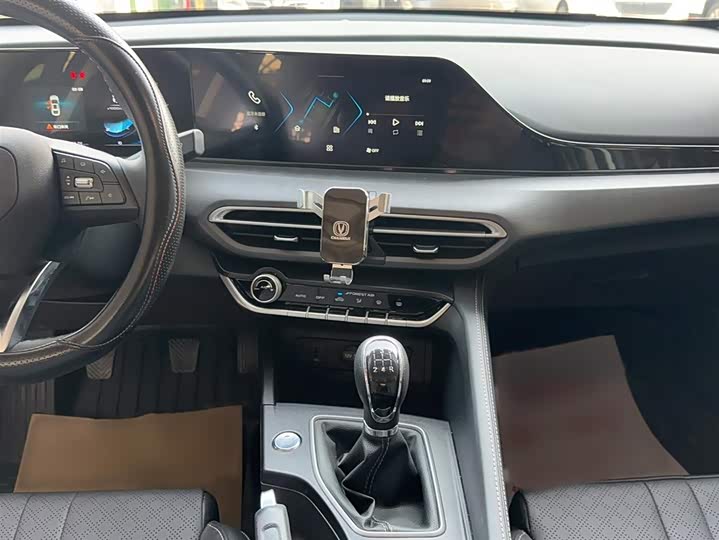 Фото 6 - Changan Eado Plus