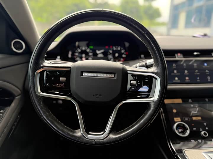 Фото 9 - Land Rover Range Rover Evoque L