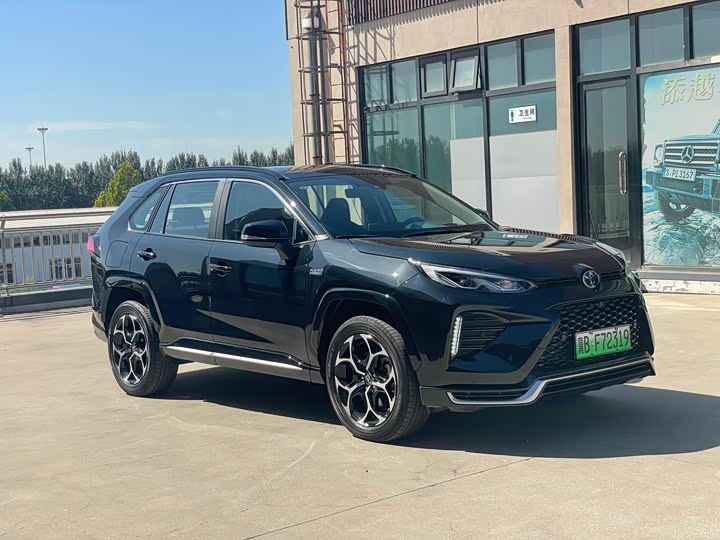 Фото 3 - Toyota Wildlander Hybrid