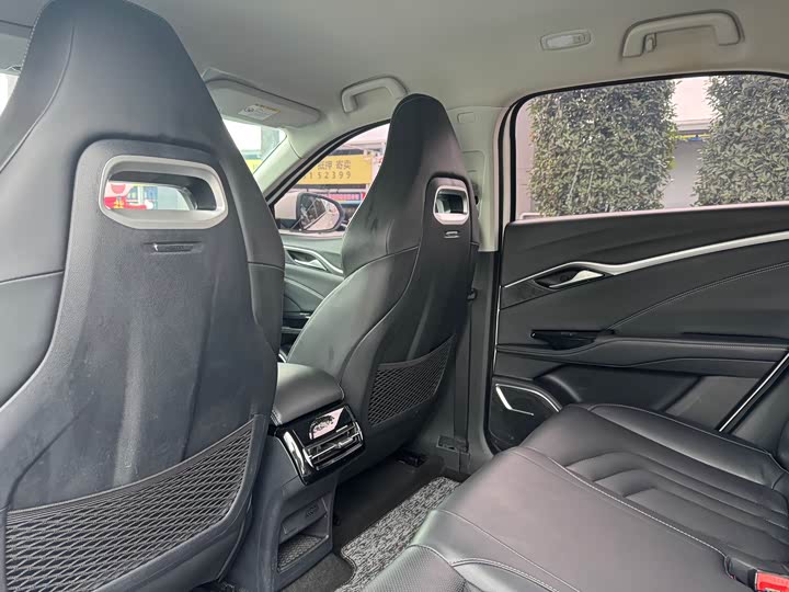 Фото 7 - Hozon U