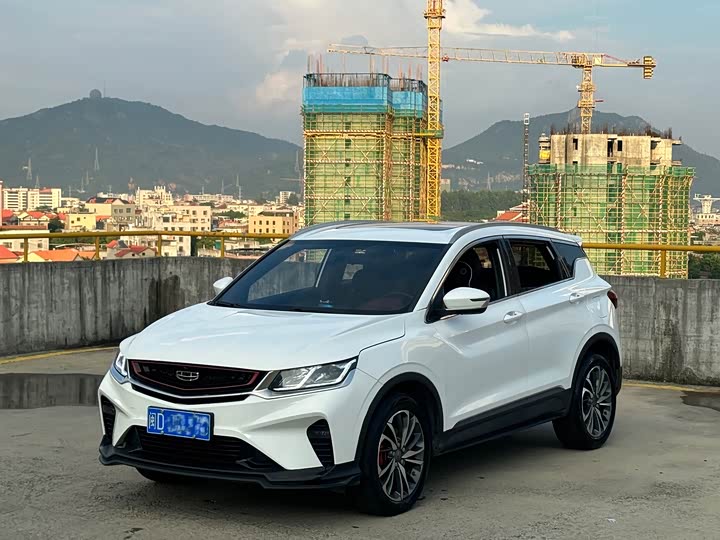 Фото 1 - Geely Coolray