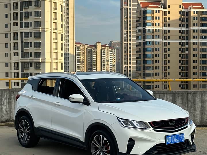 Фото 3 - Geely Coolray