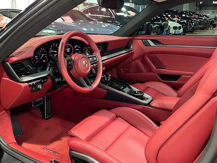 Фото 13 - Porsche 911