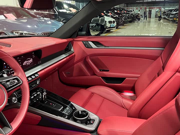 Фото 16 - Porsche 911