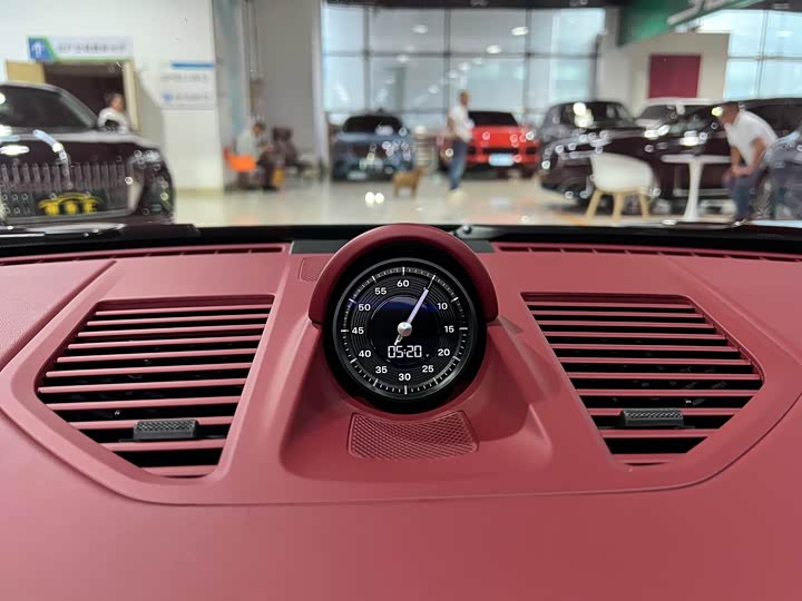 Фото 18 - Porsche 911