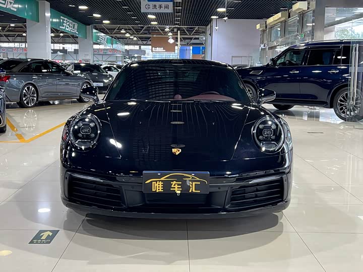 Фото 2 - Porsche 911