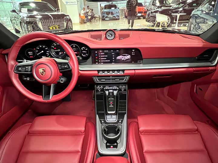 Фото 24 - Porsche 911