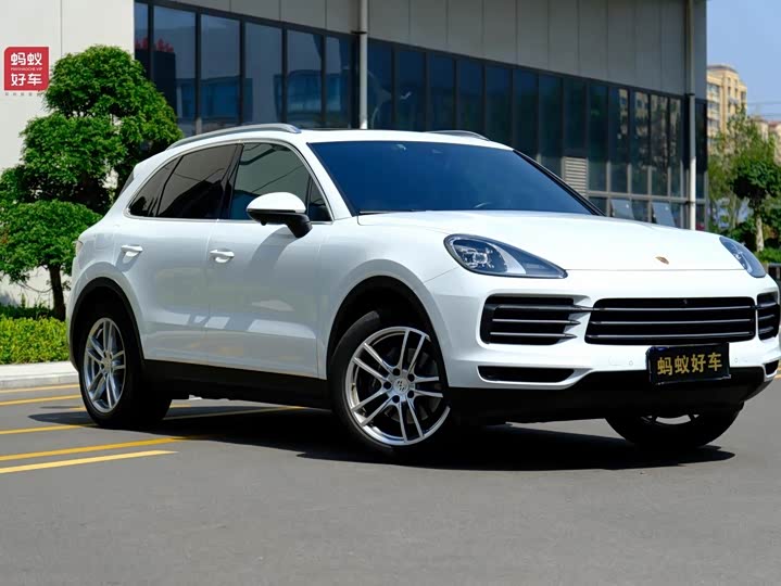 Фото 3 - Porsche Cayenne