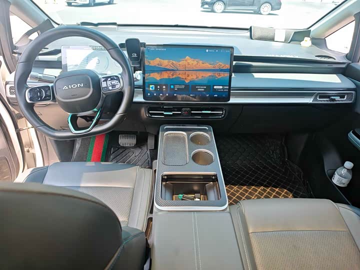 Фото 2 - GAC Aion Y