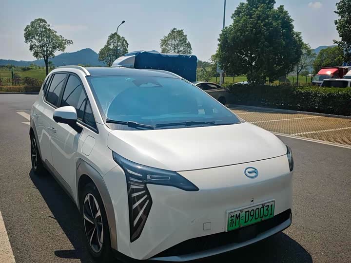 Фото 6 - GAC Aion Y