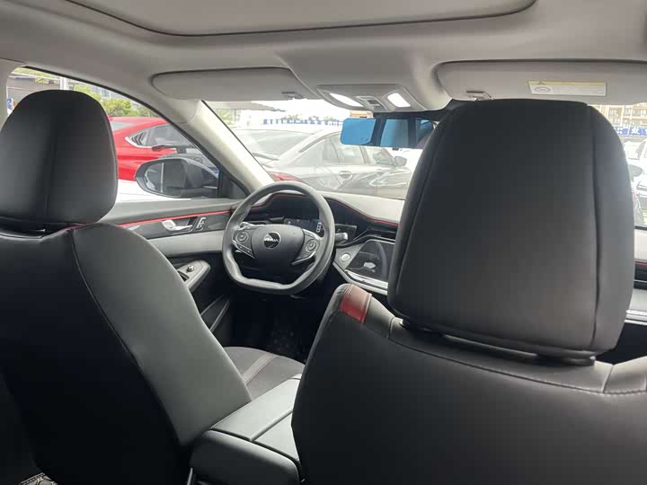 Фото 6 - Dongfeng Aeolus Yixuan Max