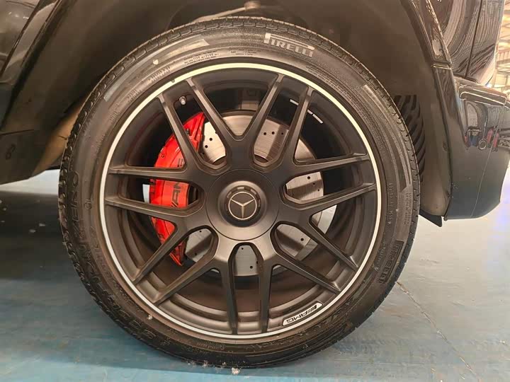 Фото 15 - Mercedes-Benz G-Class AMG