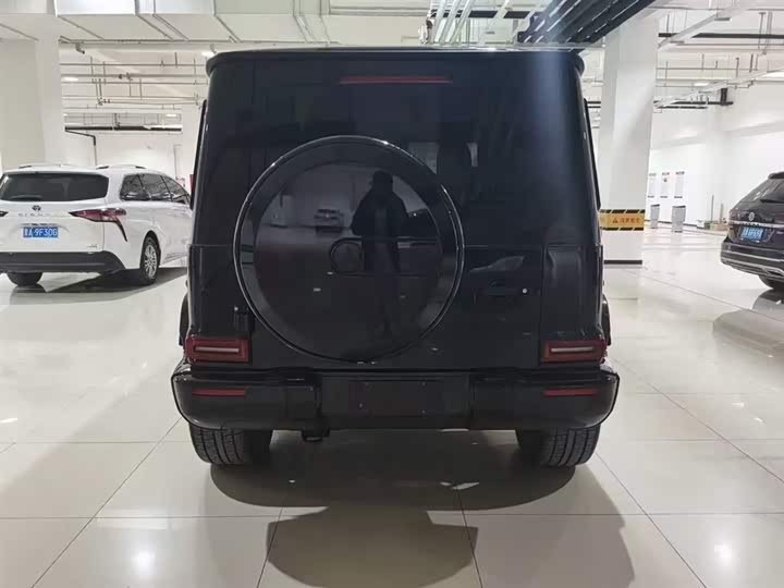 Фото 8 - Mercedes-Benz G-Class AMG