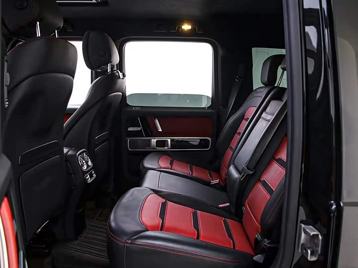 Фото 7 - Mercedes-Benz G-Class AMG