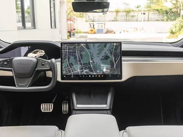 Фото 8 - Tesla Model S