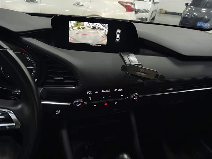 Фото 13 - Mazda 3 (Axela)