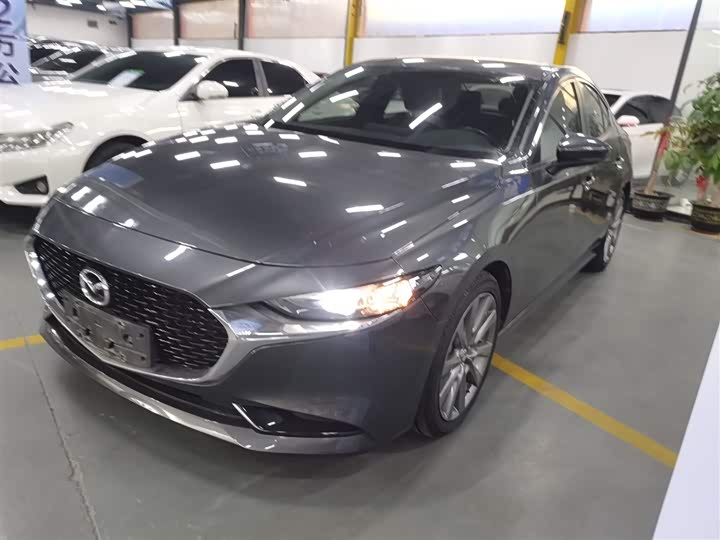 Фото 2 - Mazda 3 (Axela)