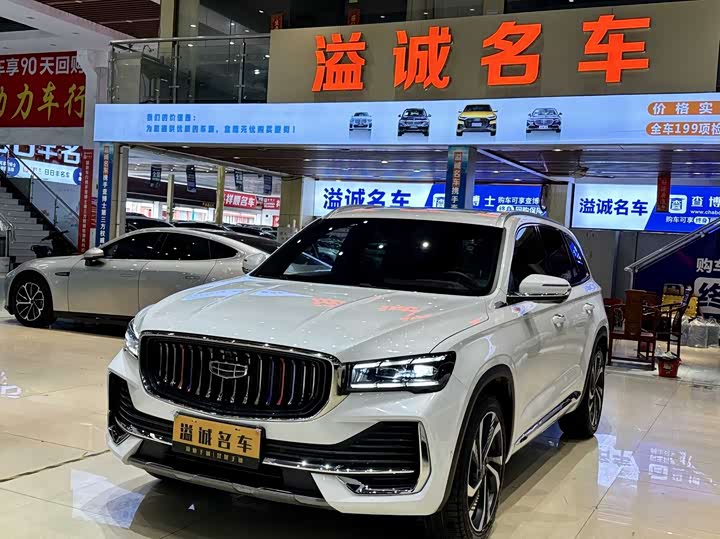 Фото 3 - Geely Monjaro