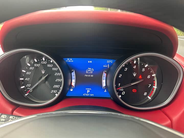 Фото 20 - Maserati Levante