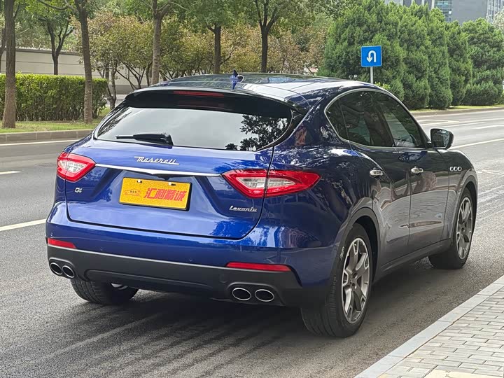 Фото 5 - Maserati Levante