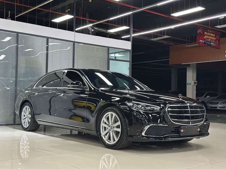 Фото 2 - Mercedes-Benz S-Class