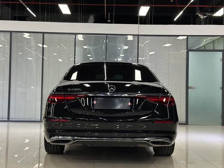 Фото 6 - Mercedes-Benz S-Class