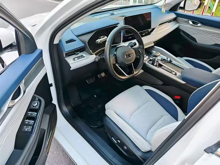 Фото 15 - Geely Preface