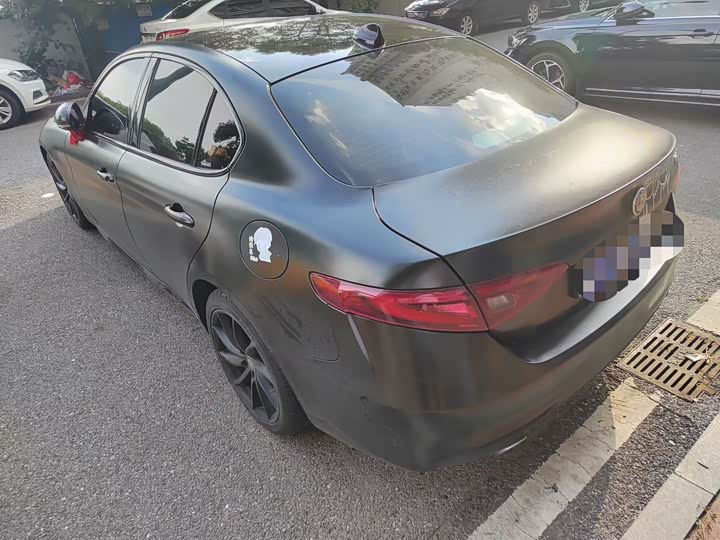 Фото 4 - Alfa Romeo Giulia