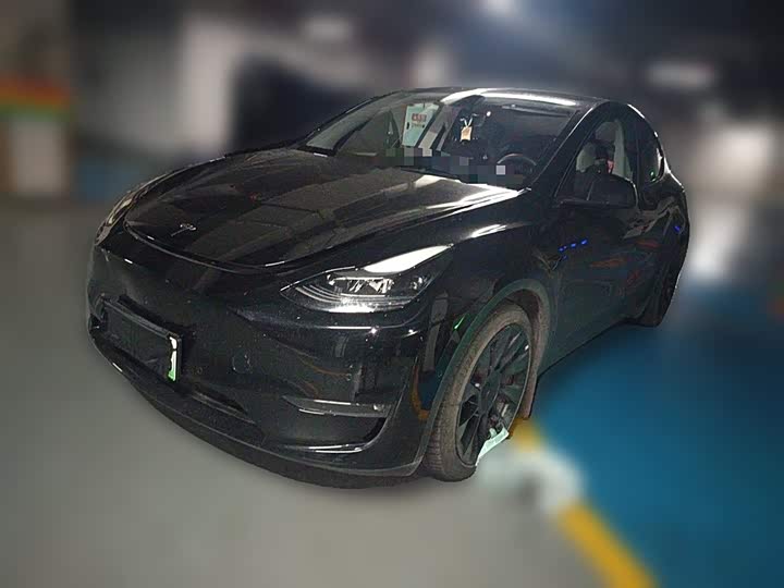 Фото 2 - Tesla Model Y
