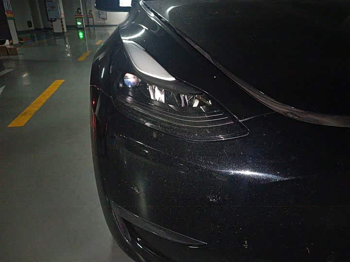 Фото 27 - Tesla Model Y