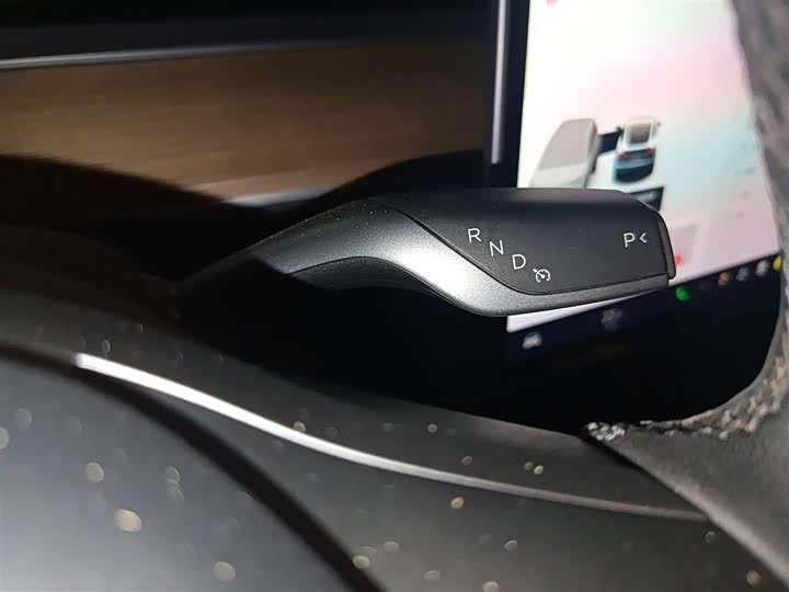 Фото 7 - Tesla Model Y