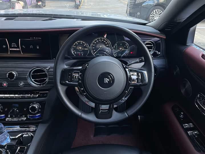 Фото 21 - Rolls-Royce Ghost