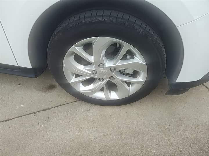 Фото 14 - Buick Velite 6