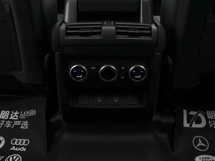 Фото 13 - Land Rover Defender