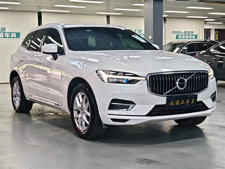 Фото 3 - Volvo XC60