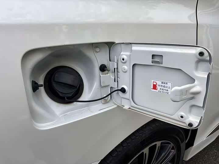 Фото 26 - GAC Trumpchi M8