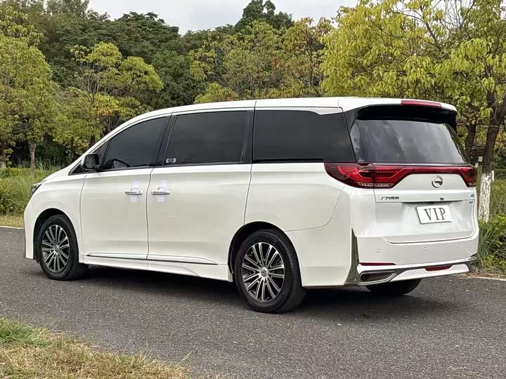 Фото 6 - GAC Trumpchi M8