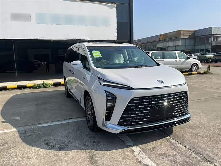 Фото 4 - Buick GL8 Hybrid