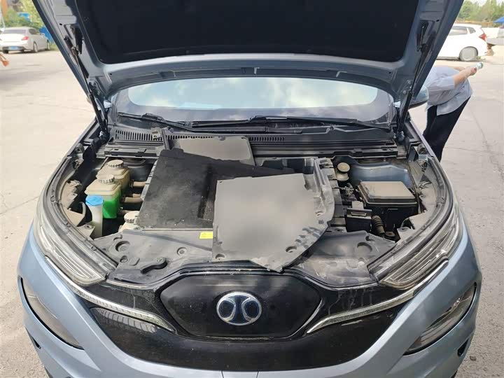 Фото 10 - Beijing EX3