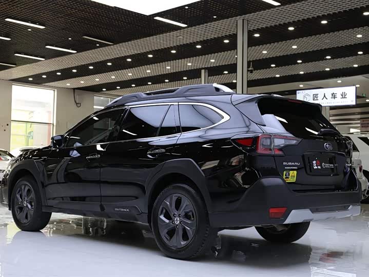 Фото 19 - Subaru Outback