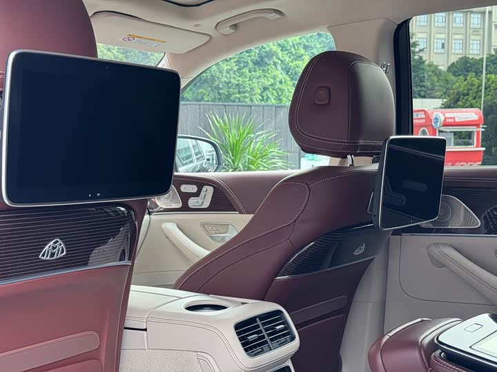 Фото 8 - Mercedes-Benz Maybach GLS