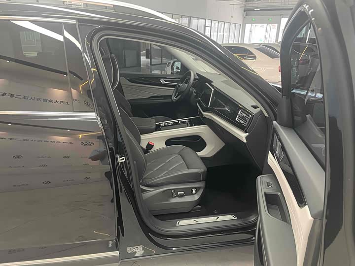 Фото 9 - Volkswagen Teramont Pro